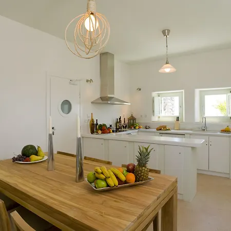 Blackrock Villa *